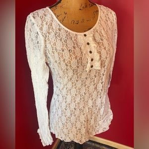 JDL Jeanne d’Arc Living White Lace Cozy Top - Small - NWOT